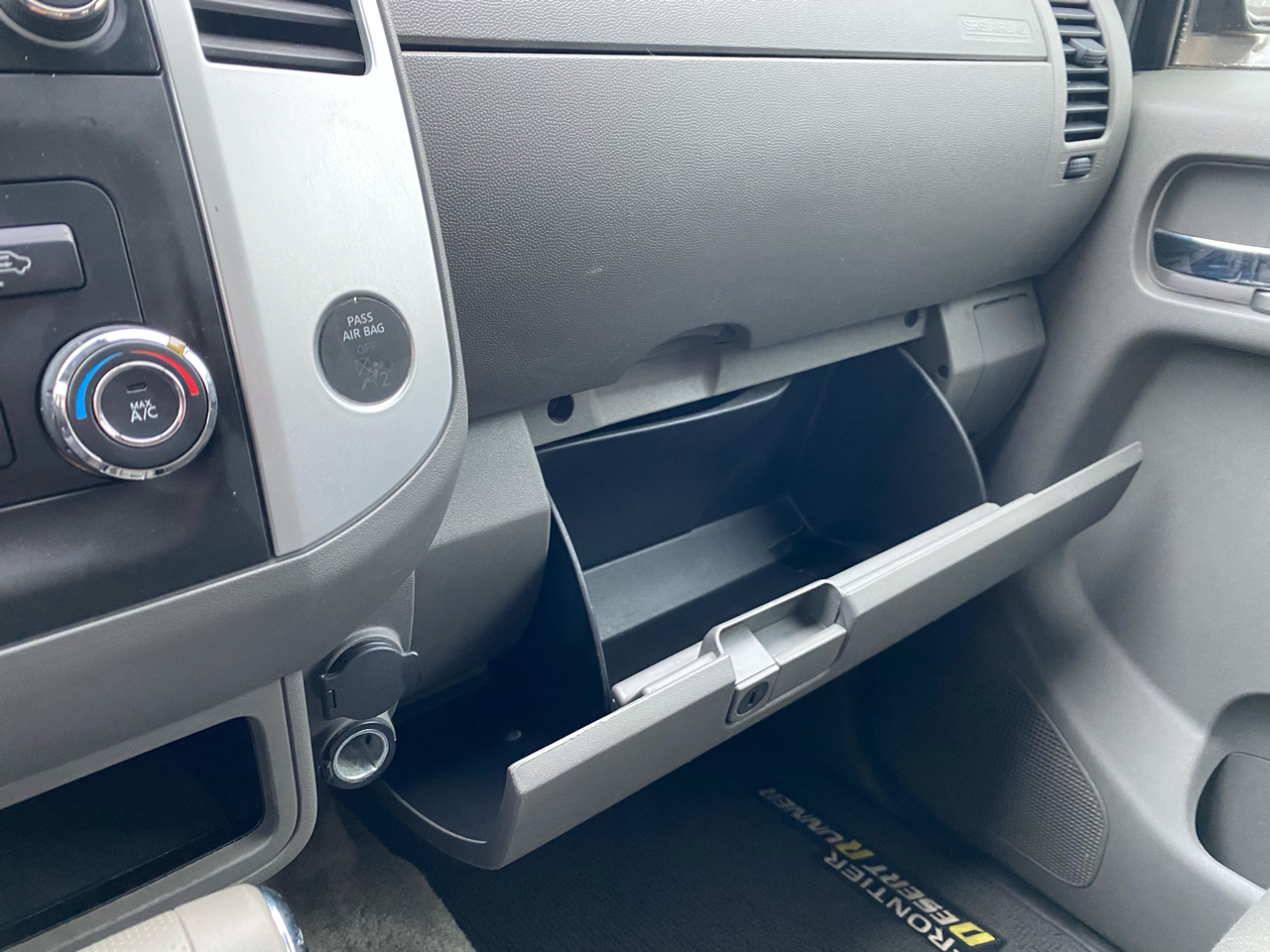 Nissan Frontier  2014