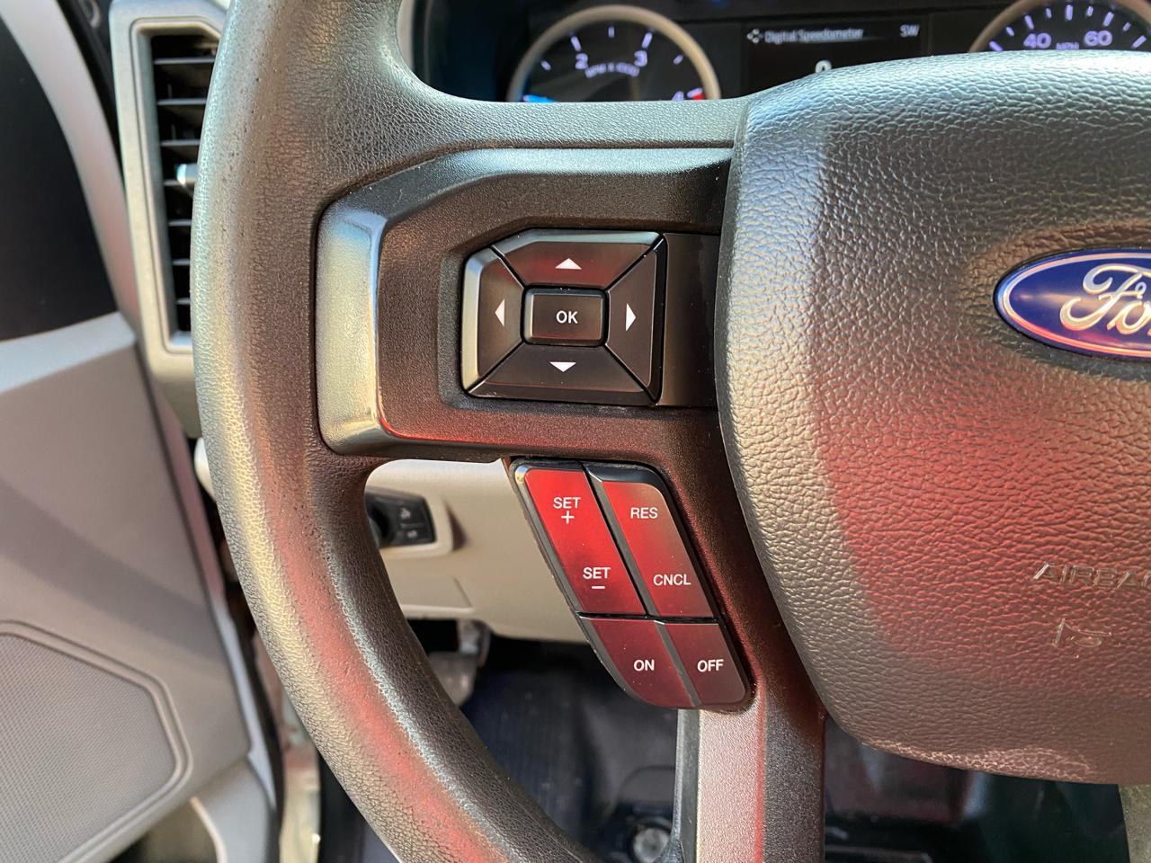 Ford Super Duty F-250 SRW  2022