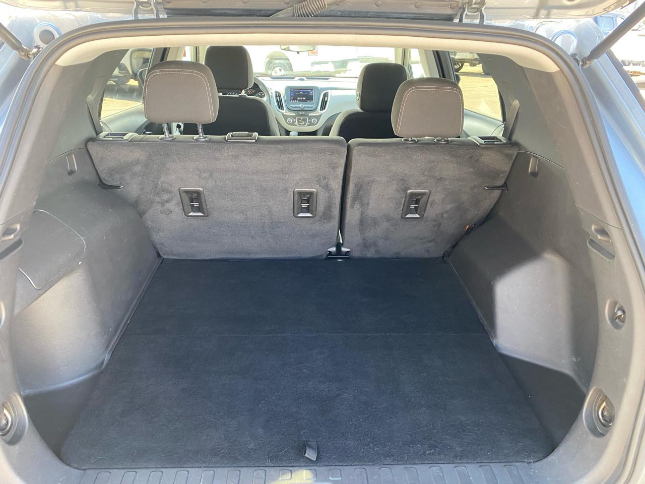 Chevrolet Equinox AWD 4dr LS w/1FL 2023