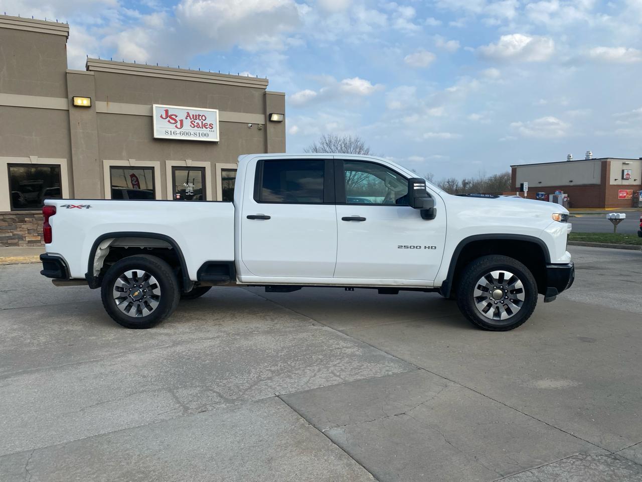 Chevrolet Silverado 2500HD 4WD Crew Cab 159" Custom 2024
