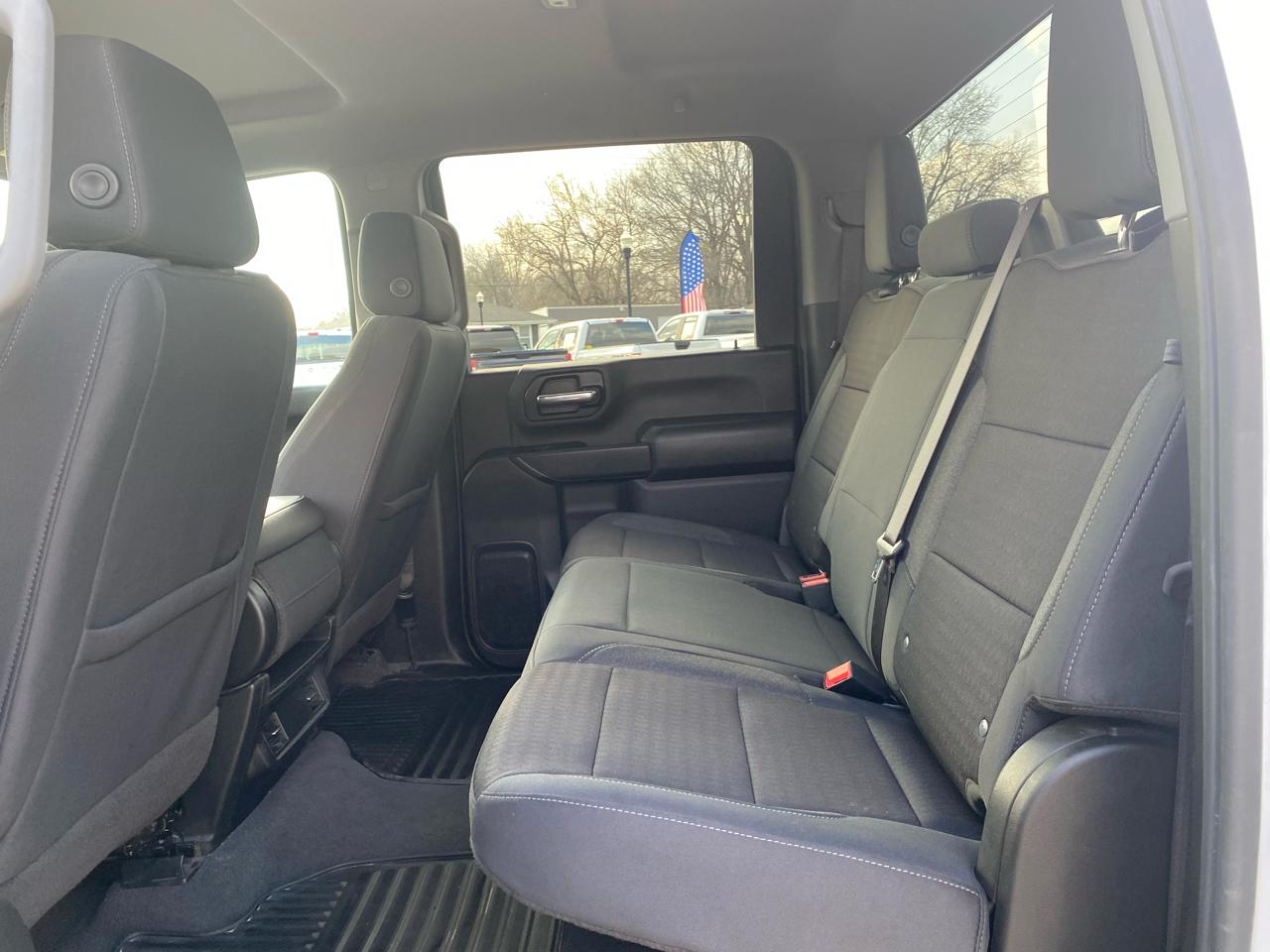 Chevrolet Silverado 2500HD 4WD Crew Cab 159" Custom 2024