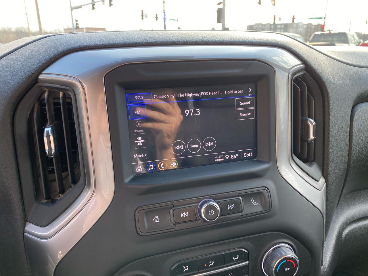 Chevrolet Silverado 2500HD 4WD Crew Cab 159" Custom 2024