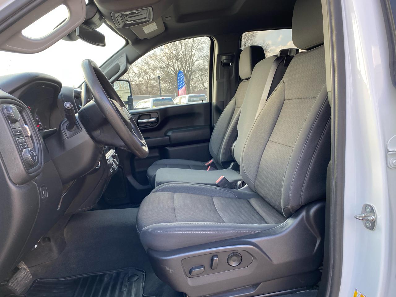 Chevrolet Silverado 2500HD 4WD Crew Cab 159" Custom 2024