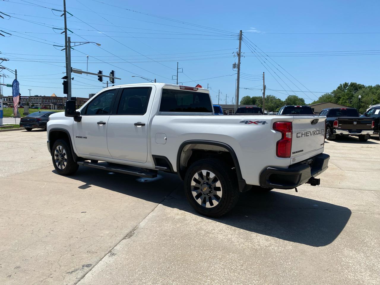 Chevrolet Silverado 2500HD 4WD Crew Cab 159" Custom 2021