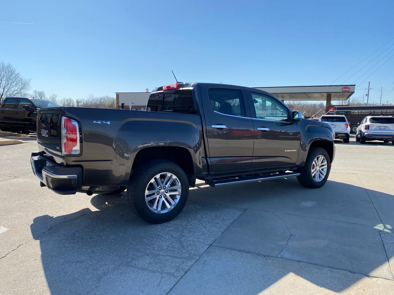 GMC Canyon 4WD Crew Cab 128.3" SLT 2019