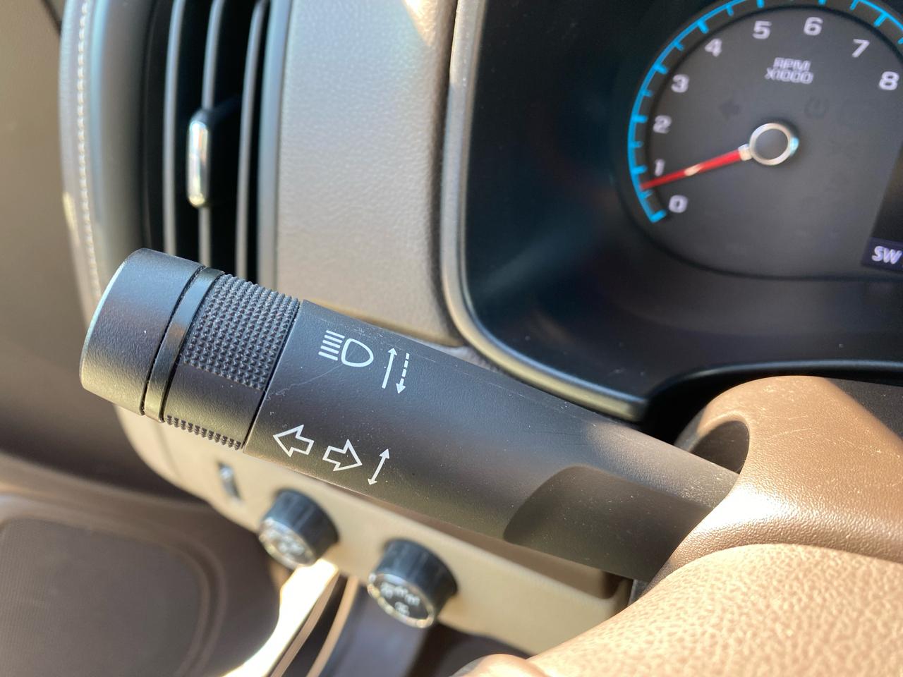 GMC Canyon 4WD Crew Cab 128.3" SLT 2019