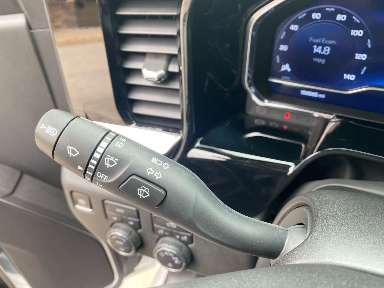 Chevrolet Silverado 1500 4WD Crew Cab 147" LT w/1LT 2024