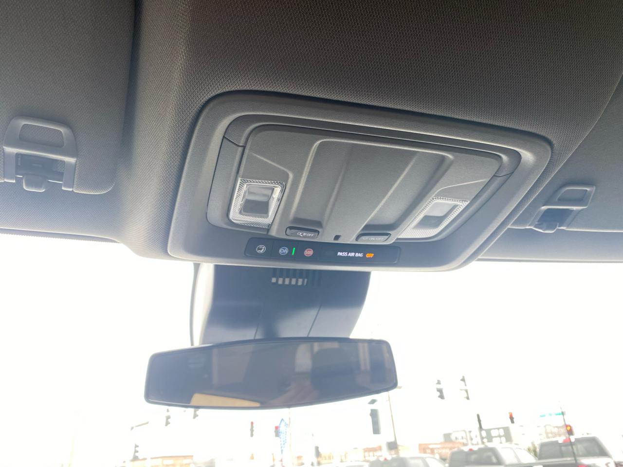 Chevrolet Silverado 1500 4WD Crew Cab 147" LT w/1LT 2024