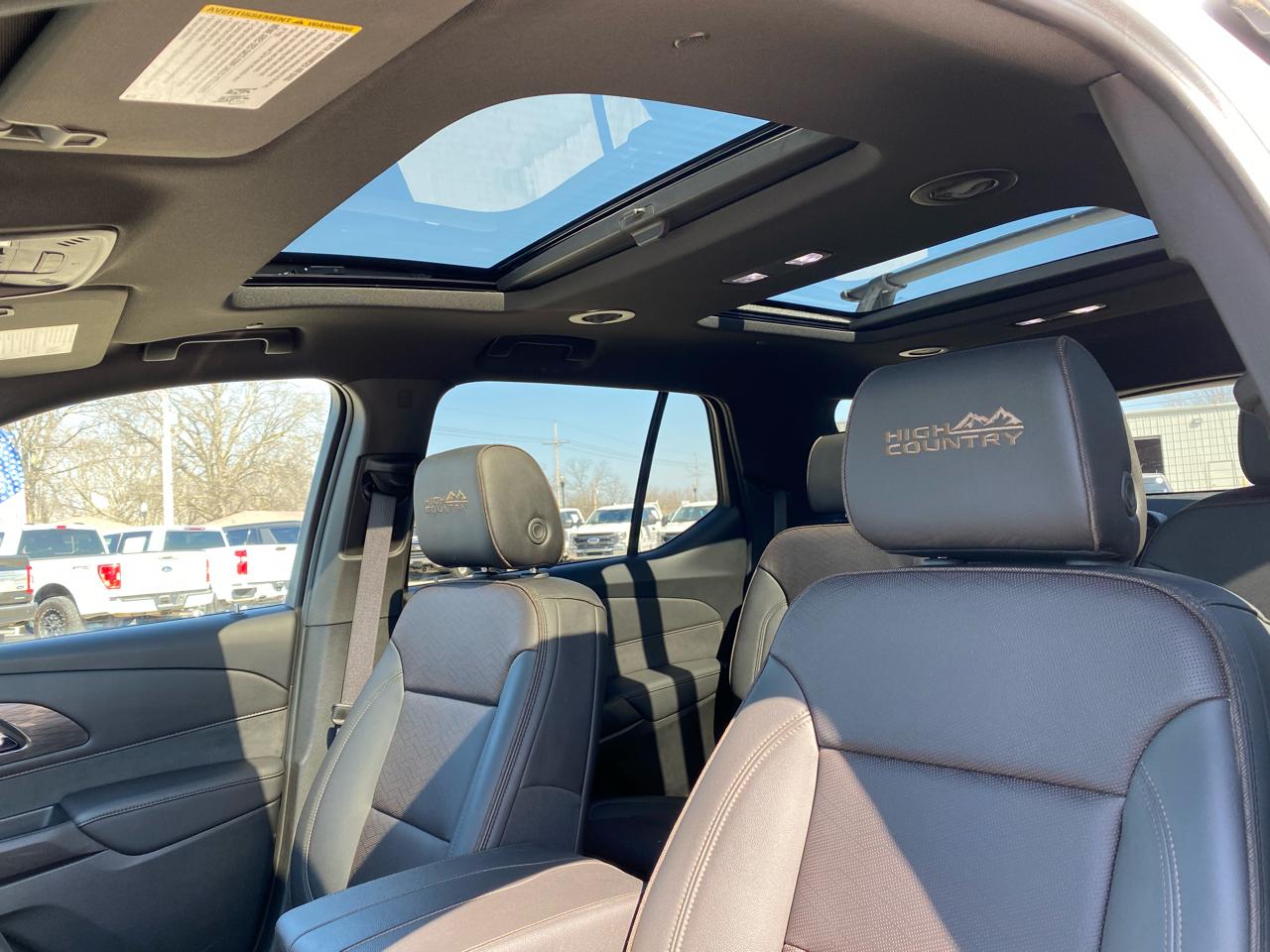 Chevrolet Traverse AWD 4dr High Country 2023