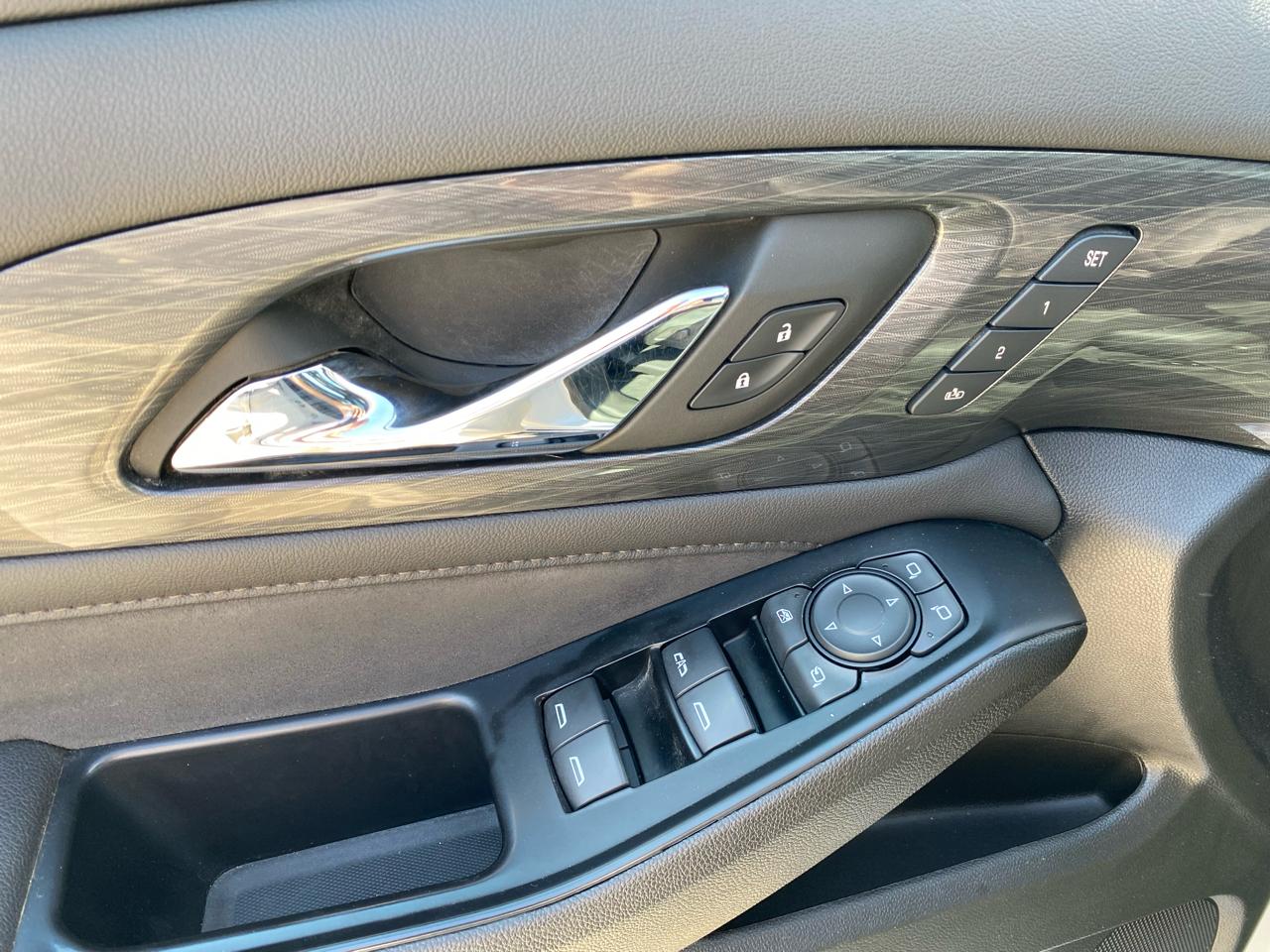 Chevrolet Traverse AWD 4dr High Country 2023