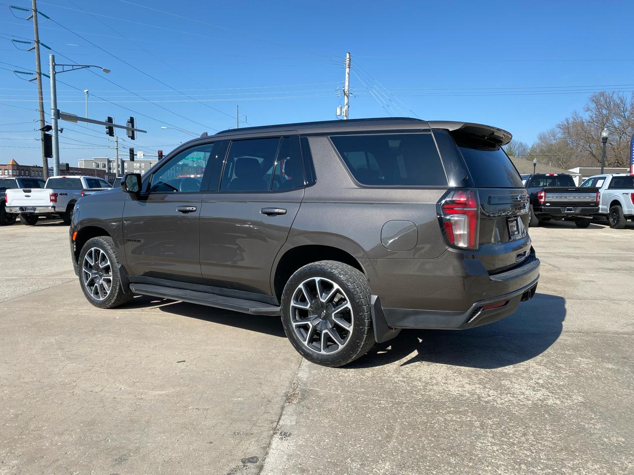 Chevrolet Tahoe 4WD 4dr RST 2021