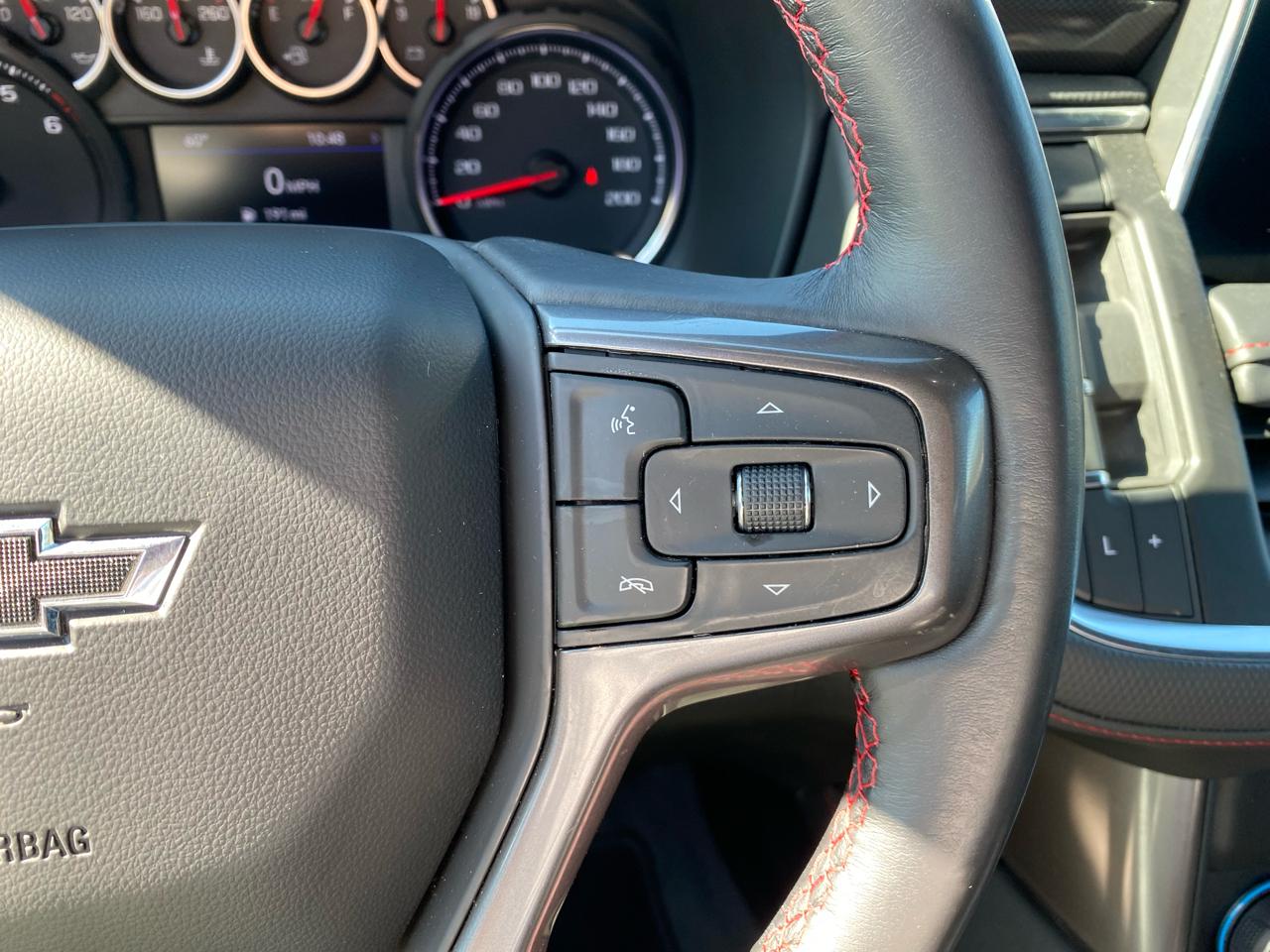 Chevrolet Tahoe 4WD 4dr RST 2021