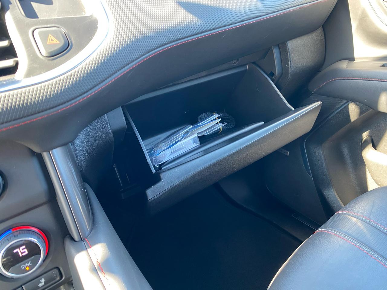 Chevrolet Tahoe 4WD 4dr RST 2021