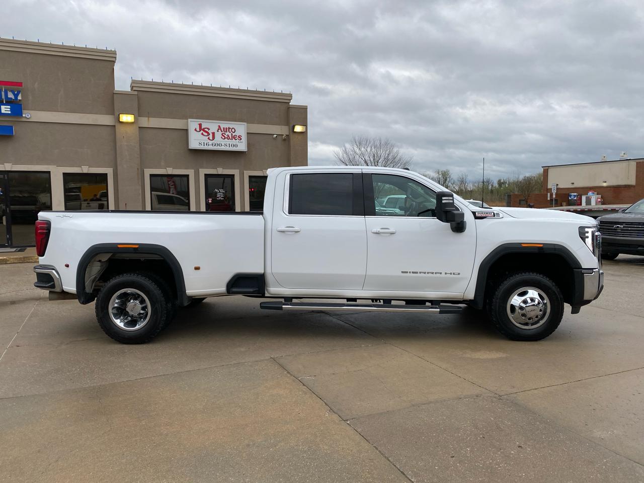 GMC Sierra 3500HD 4WD Crew Cab 172" SLE 2024