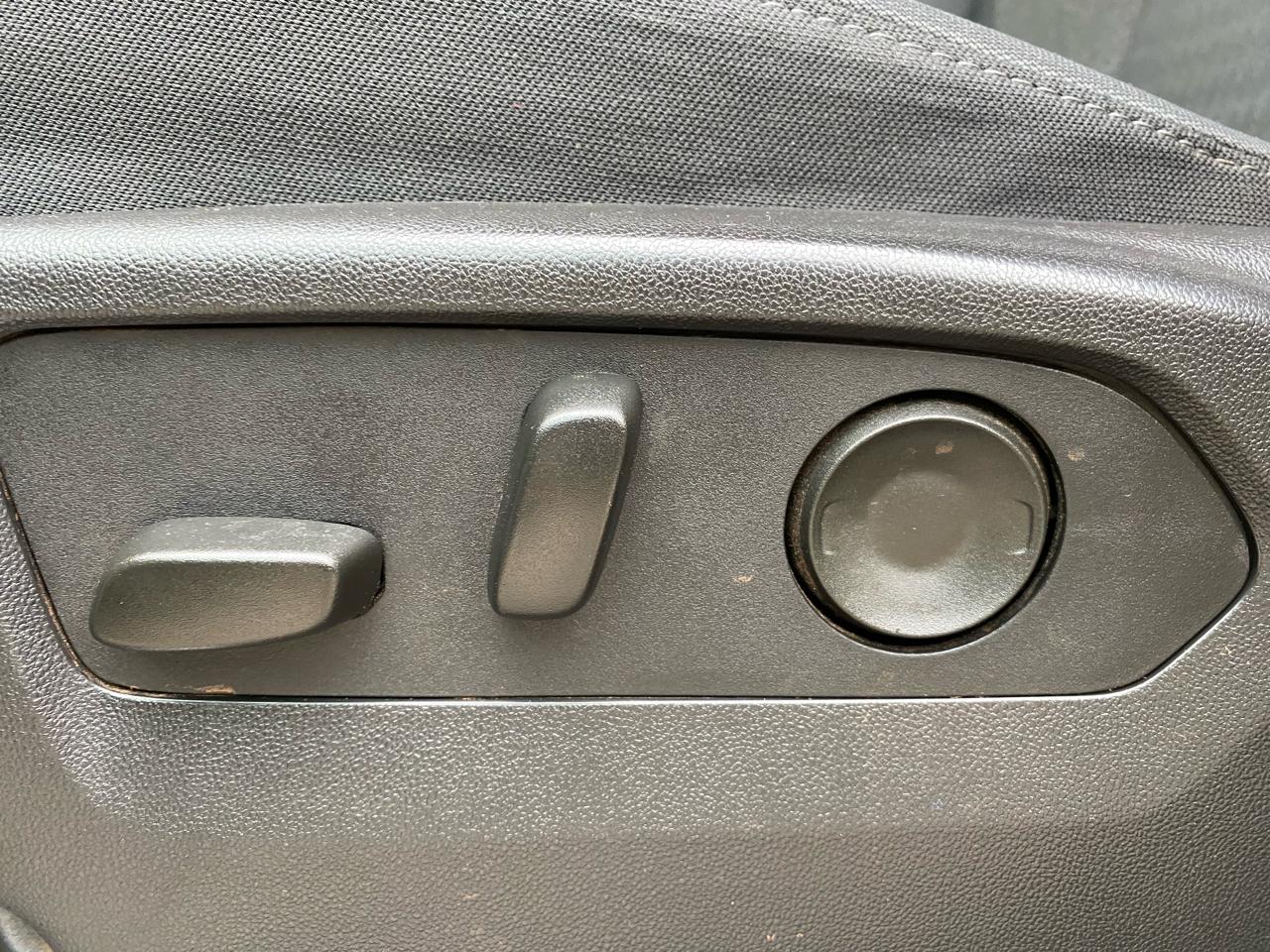 GMC Sierra 3500HD 4WD Crew Cab 172" SLE 2024