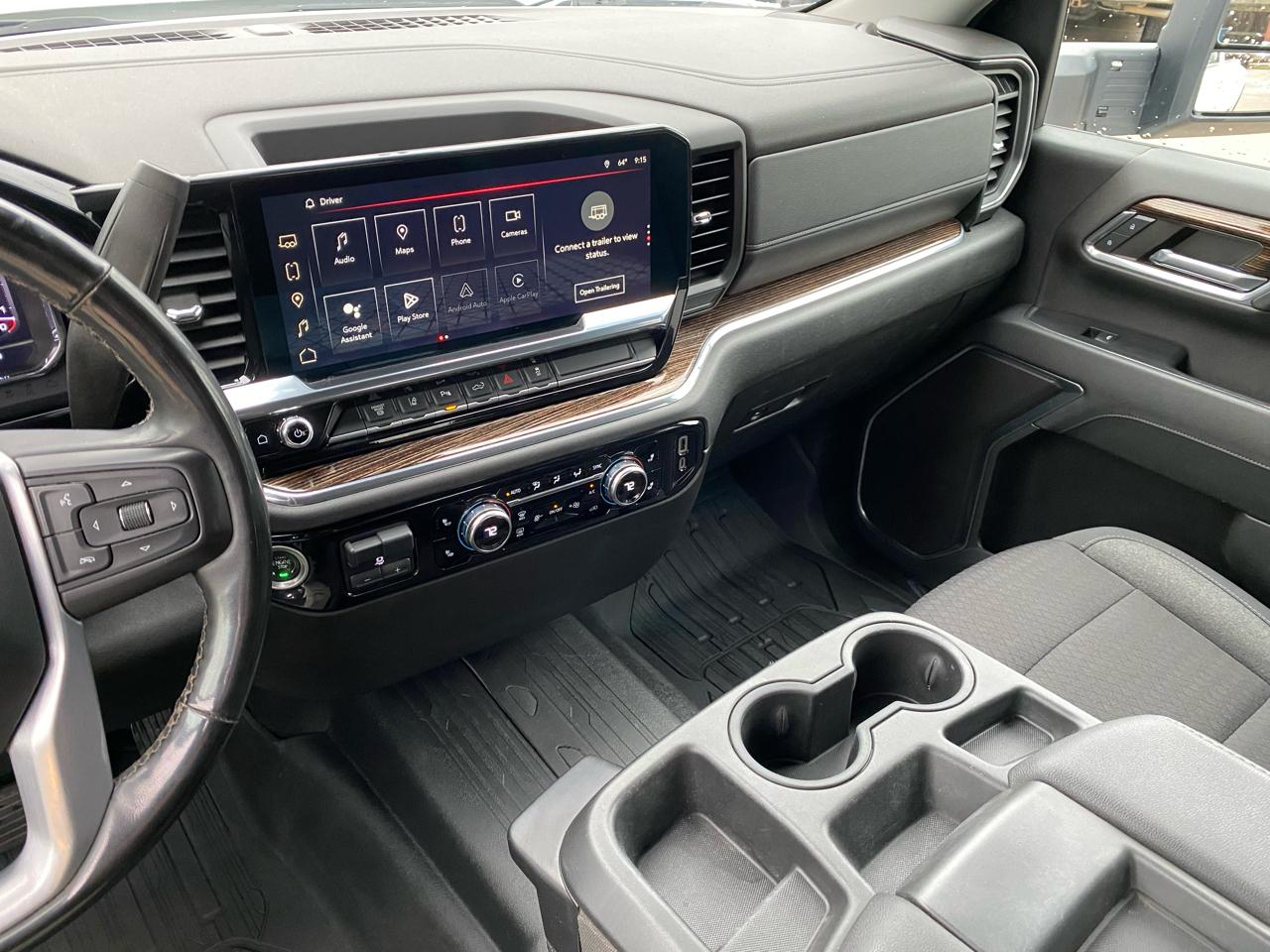 GMC Sierra 3500HD 4WD Crew Cab 172" SLE 2024