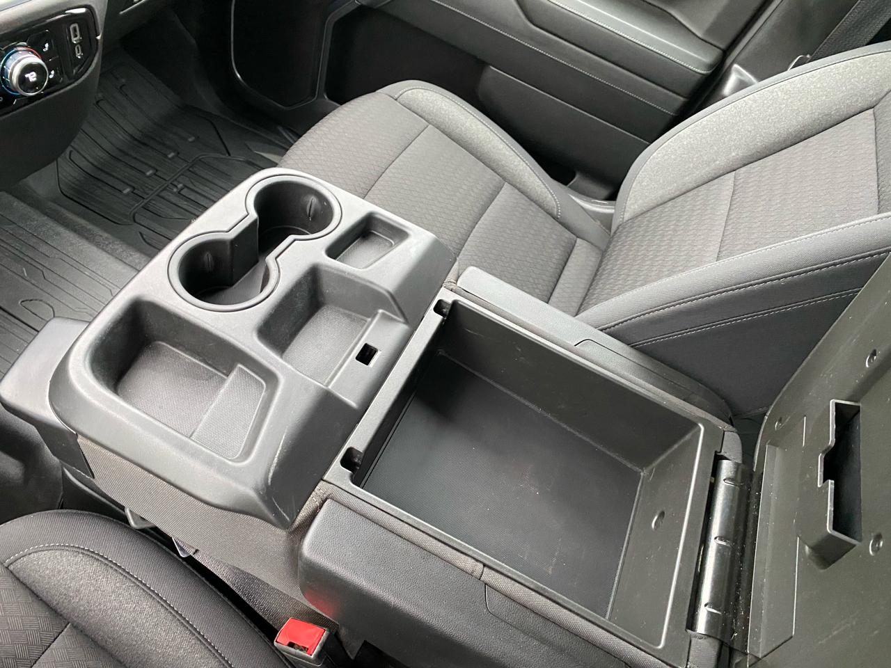 GMC Sierra 3500HD 4WD Crew Cab 172" SLE 2024