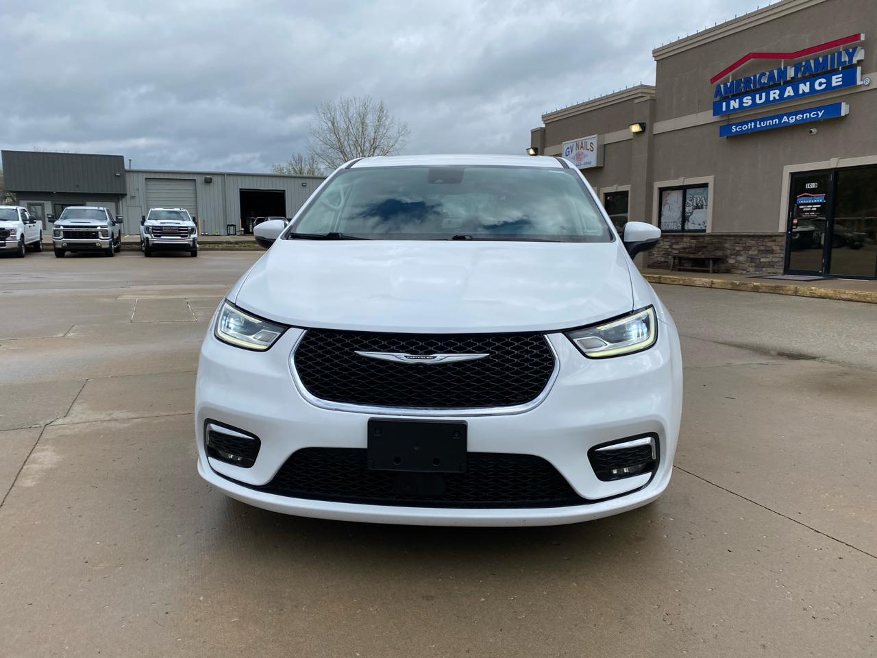 Chrysler Pacifica Hybrid Touring L FWD 2023