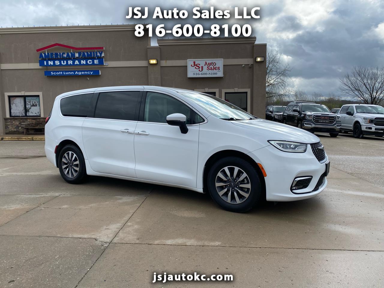 2023 Chrysler Pacifica Hybrid Touring L FWD