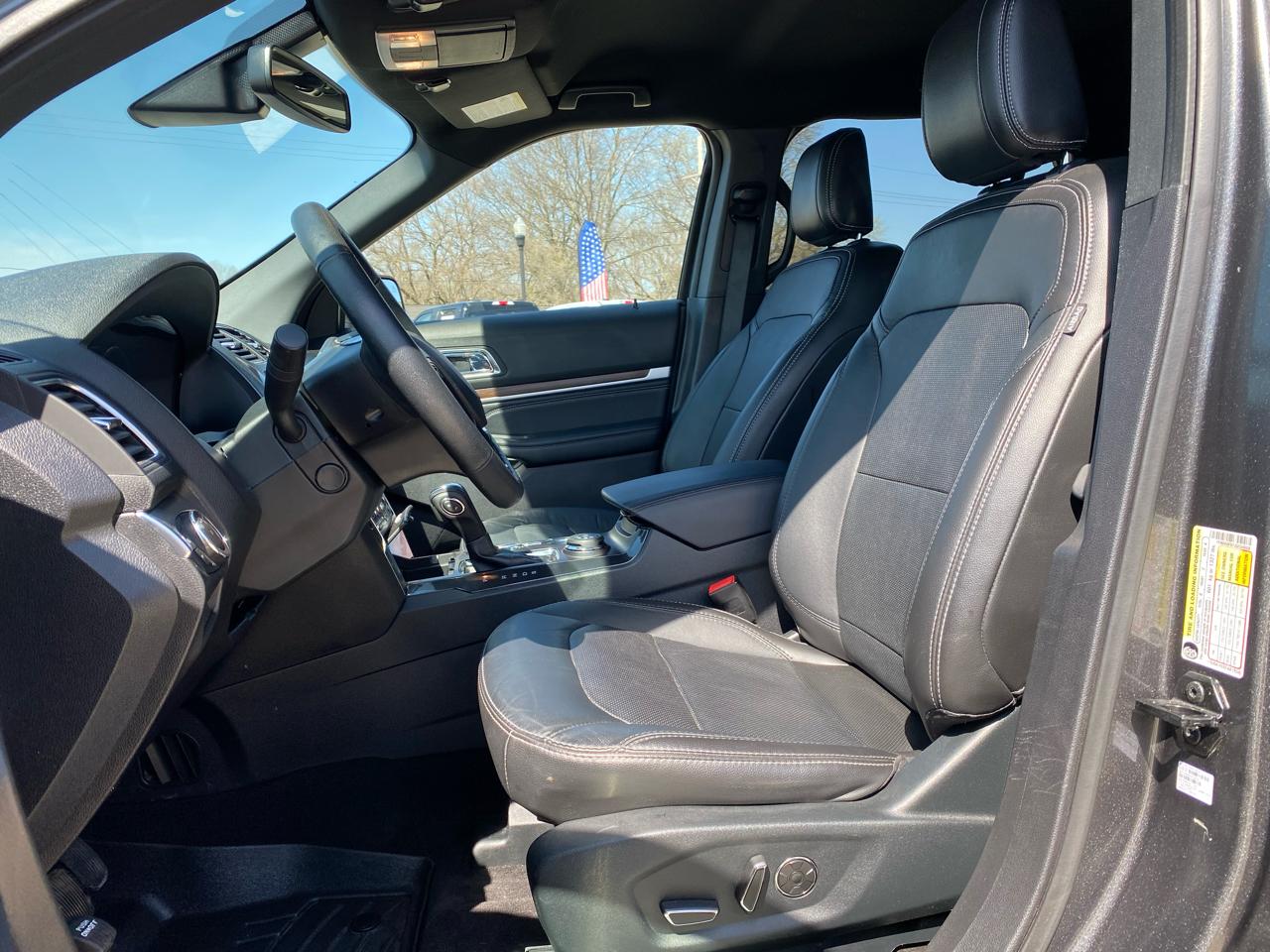 Ford Explorer Limited 4WD 2018