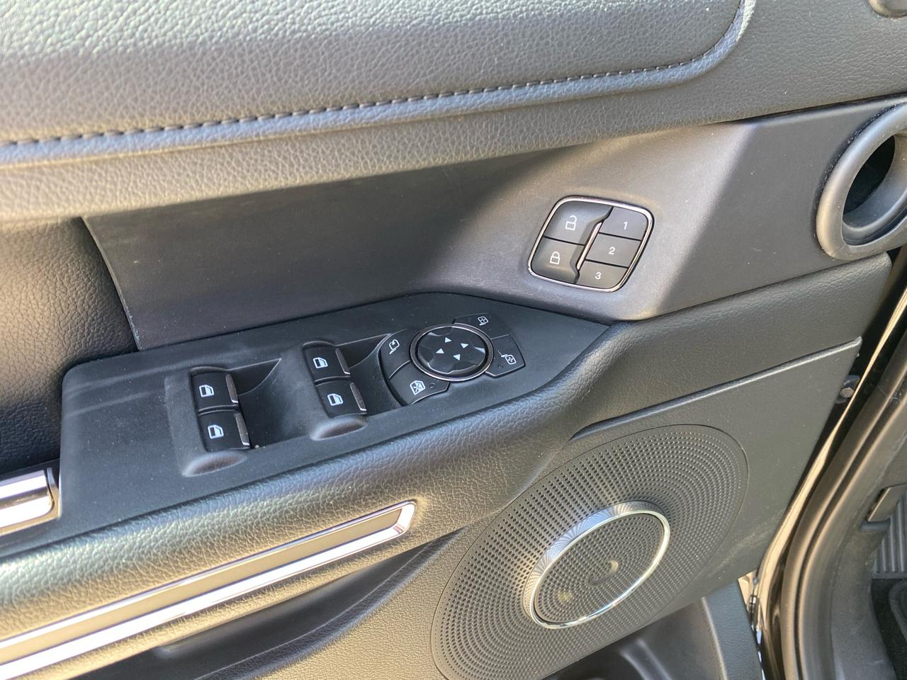 Ford Expedition XLT 4x4 2019