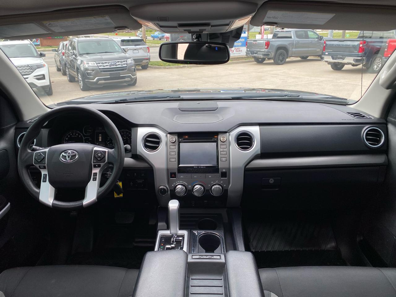 Toyota Tundra 4WD SR5 CrewMax 5.5' Bed 5.7L (Natl) 2018