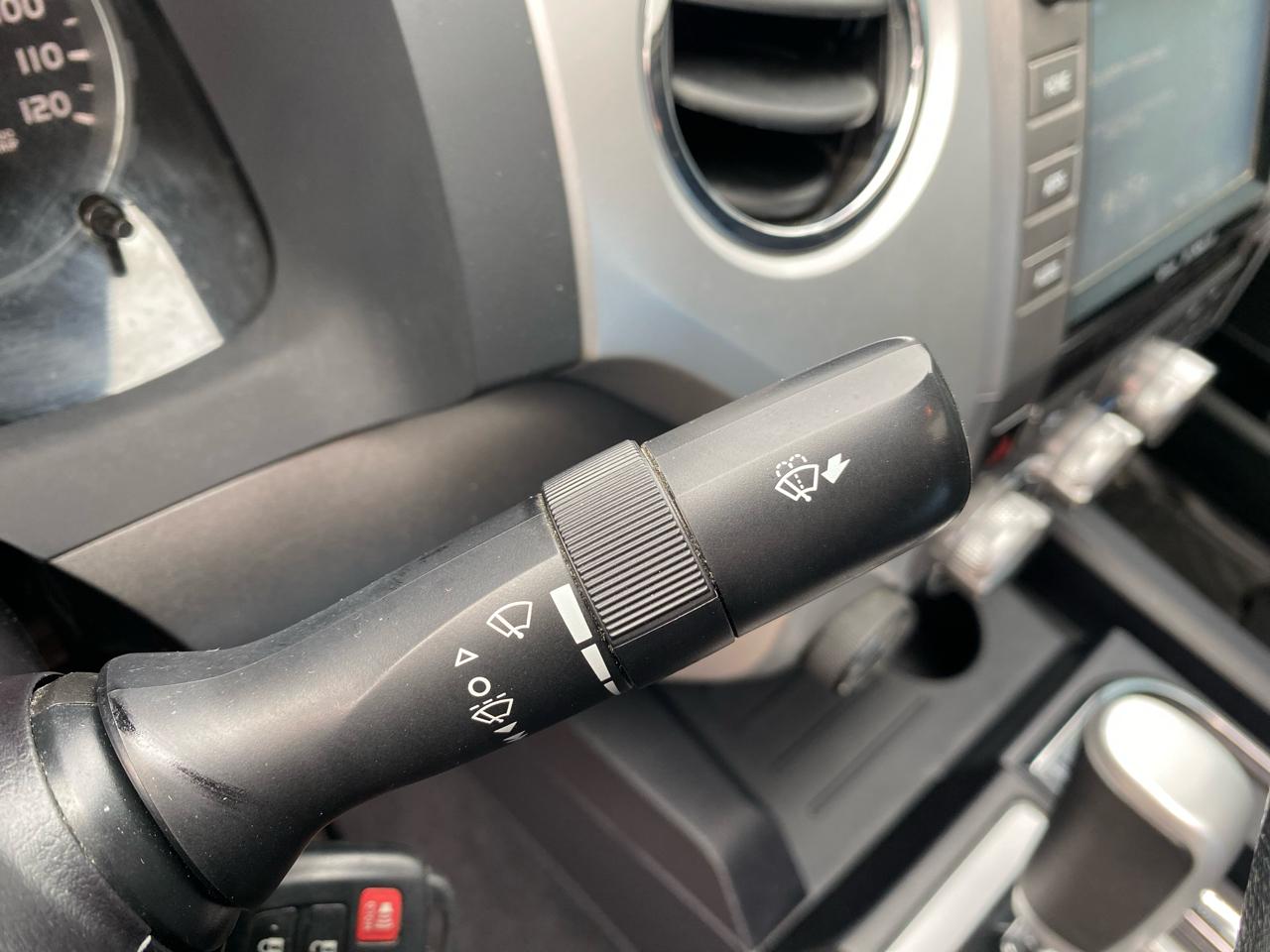 Toyota Tundra 4WD SR5 CrewMax 5.5' Bed 5.7L (Natl) 2018