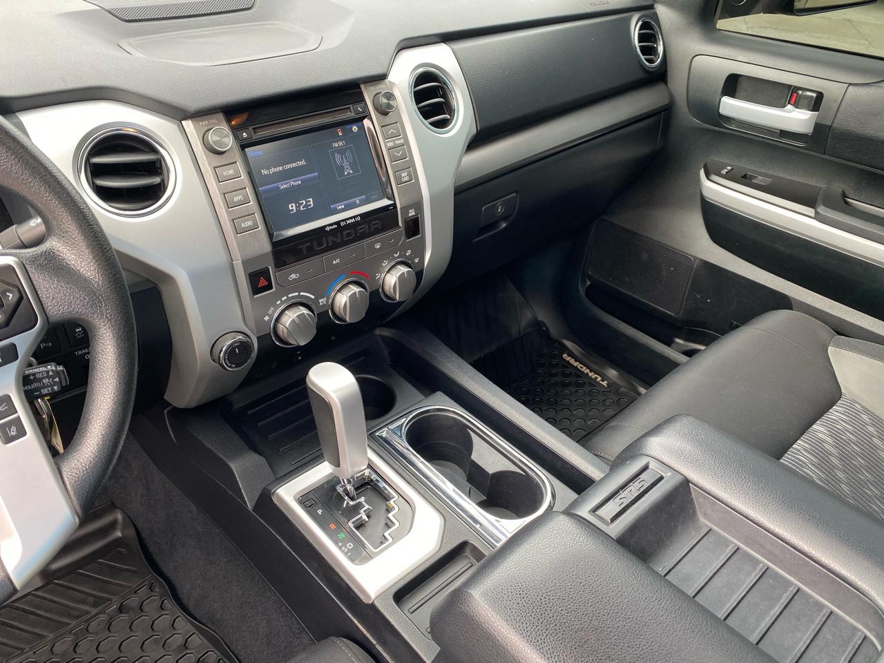 Toyota Tundra 4WD SR5 CrewMax 5.5' Bed 5.7L (Natl) 2018