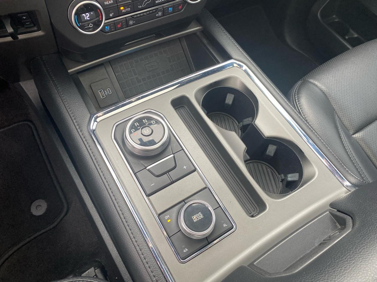 Ford Expedition Max XLT 4x4 2021