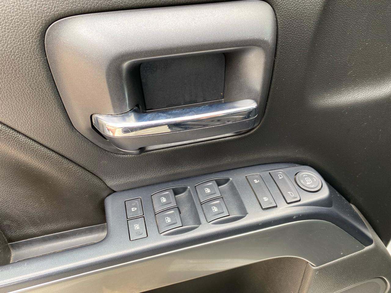 Chevrolet Silverado 1500 4WD Crew Cab 143.5" LT 2017