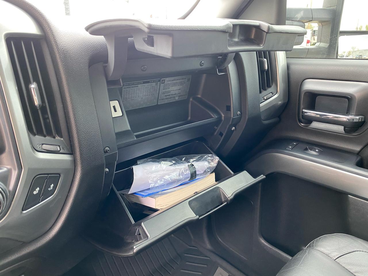 Chevrolet Silverado 1500 4WD Crew Cab 143.5" LT 2017