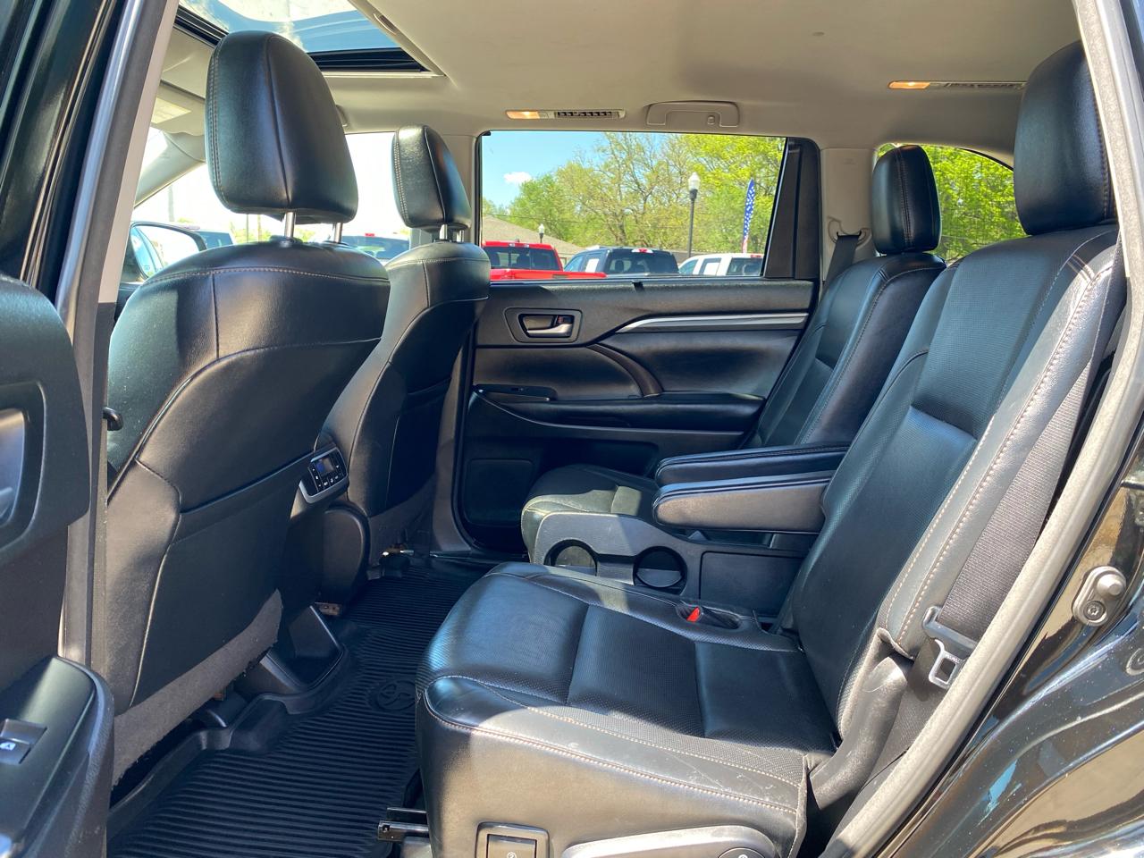 Toyota Highlander  2018