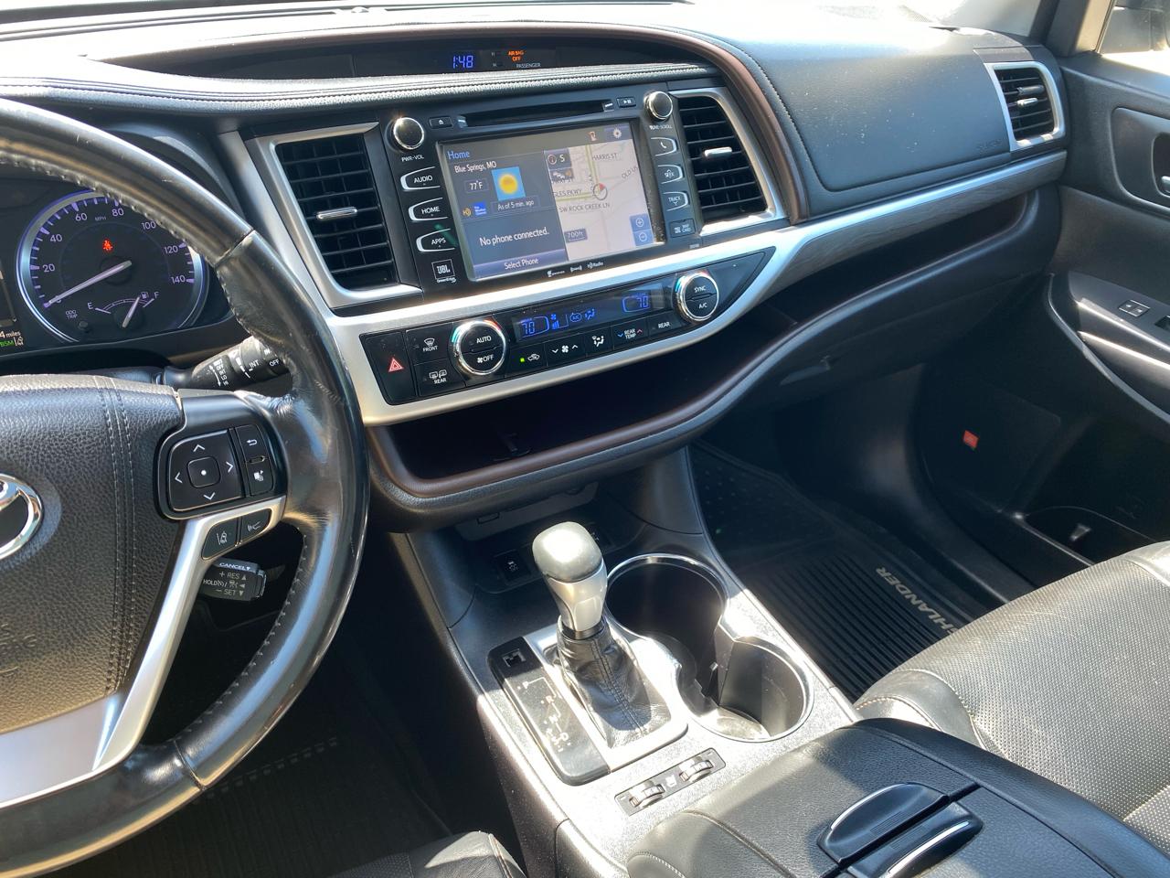 Toyota Highlander  2018