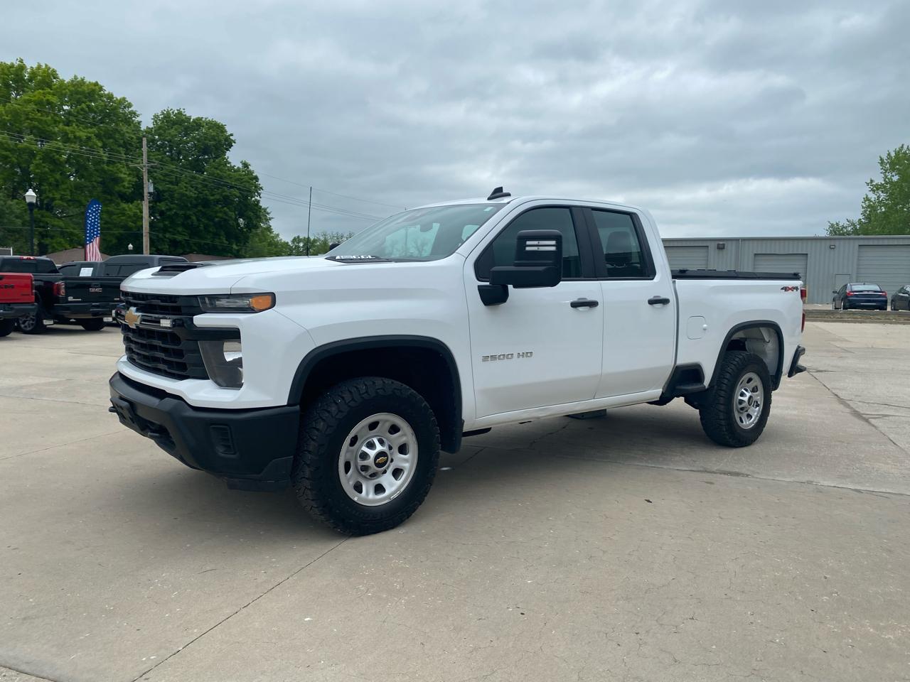 Chevrolet Silverado 2500HD 4WD Double Cab 149" Work Truck 2024