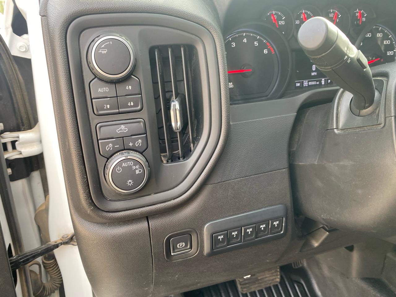 Chevrolet Silverado 2500HD 4WD Crew Cab 159" Work Truck 2023