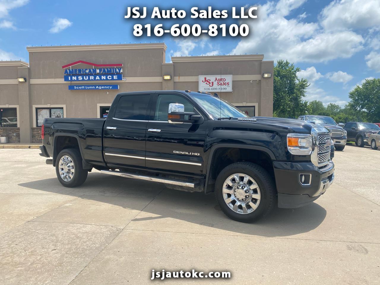 2018 GMC Sierra 4WD Crew Cab Standard Box Denali's photo