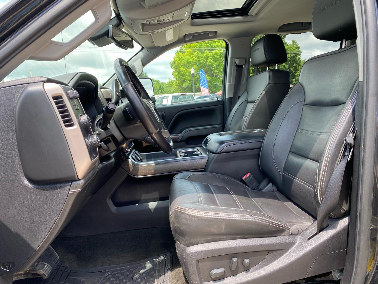 GMC Sierra 2500HD Denali Crew Cab 4WD 2018