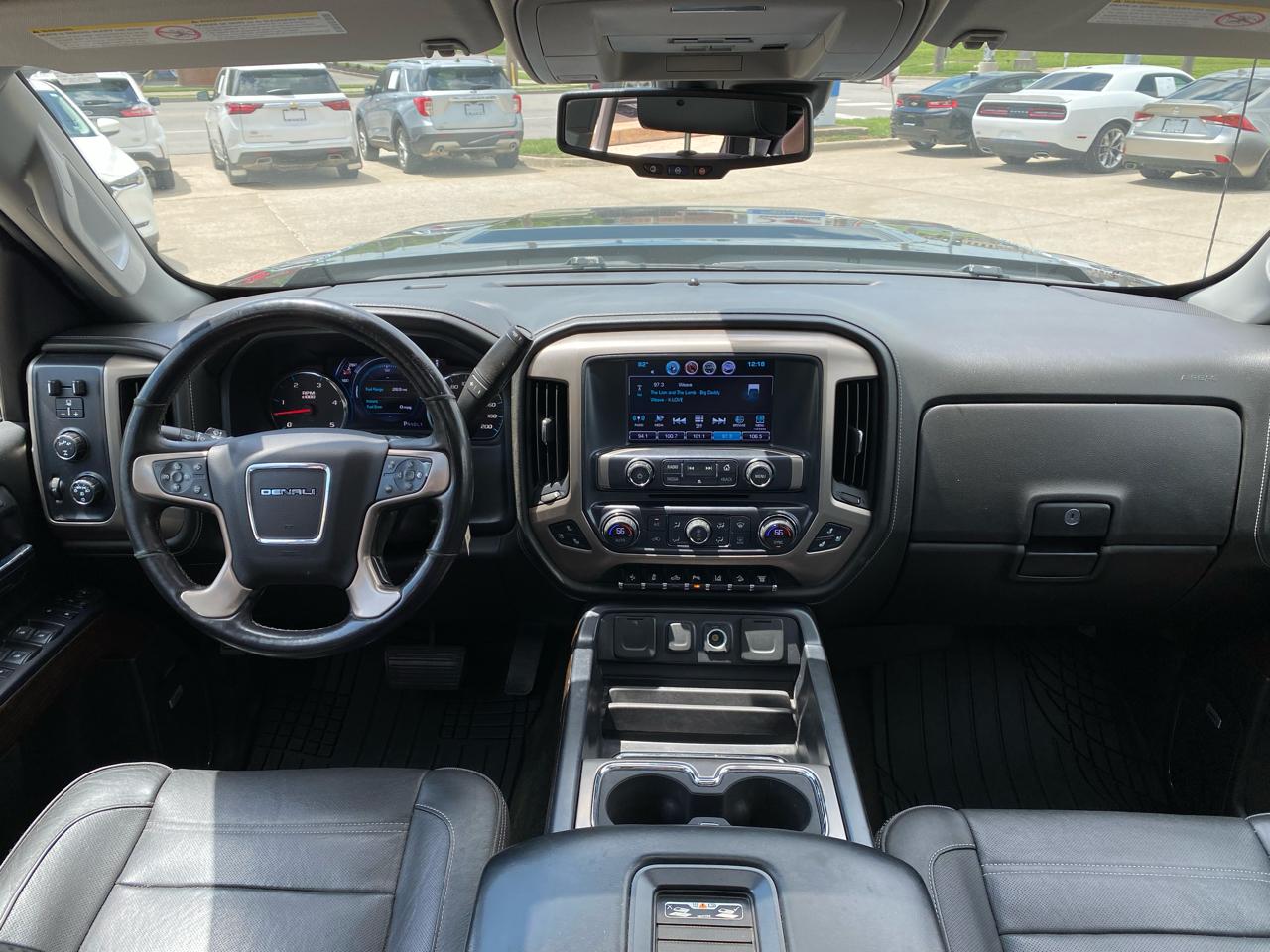 GMC Sierra 2500HD Denali Crew Cab 4WD 2018