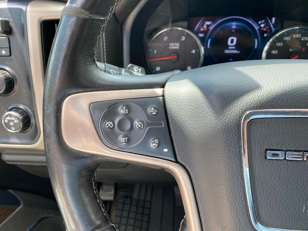 GMC Sierra 2500HD Denali Crew Cab 4WD 2018