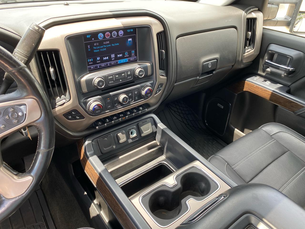 GMC Sierra 2500HD Denali Crew Cab 4WD 2018