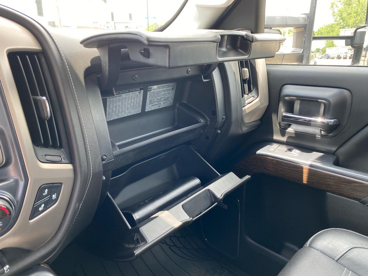 GMC Sierra 2500HD Denali Crew Cab 4WD 2018