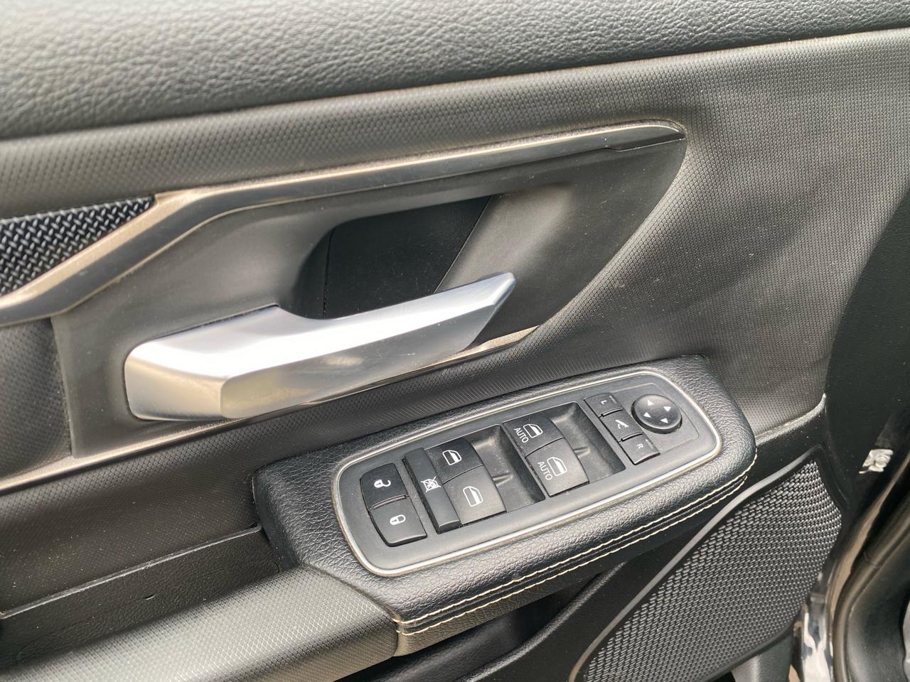 RAM 1500 Rebel Crew Cab 4WD 2019