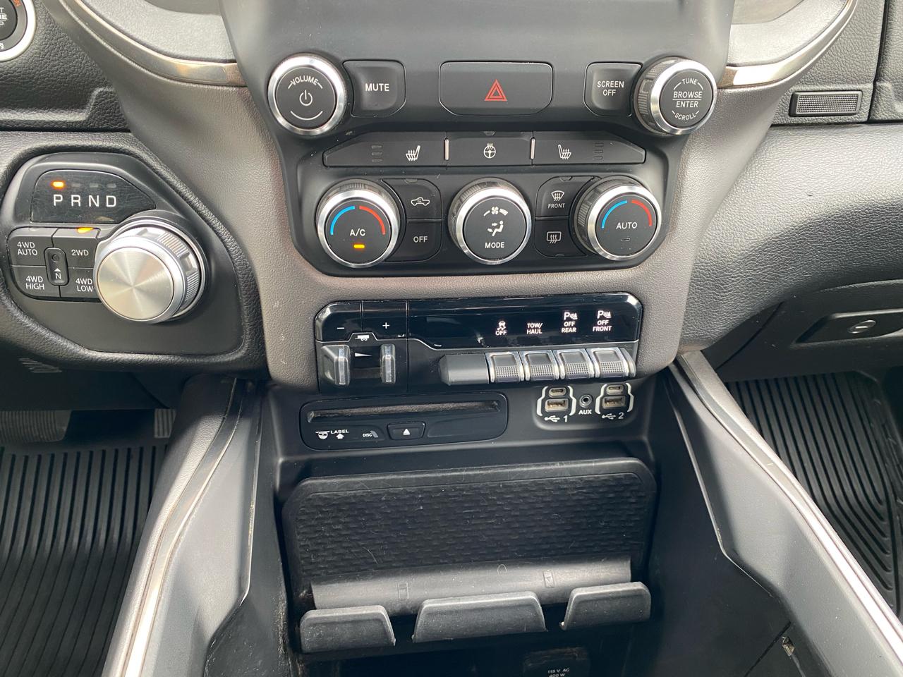 RAM 1500 Rebel Crew Cab 4WD 2019