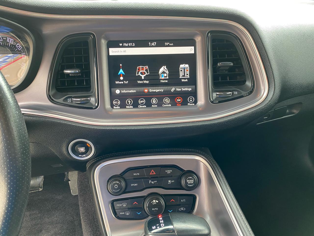 Dodge Challenger SXT Plus RWD 2019