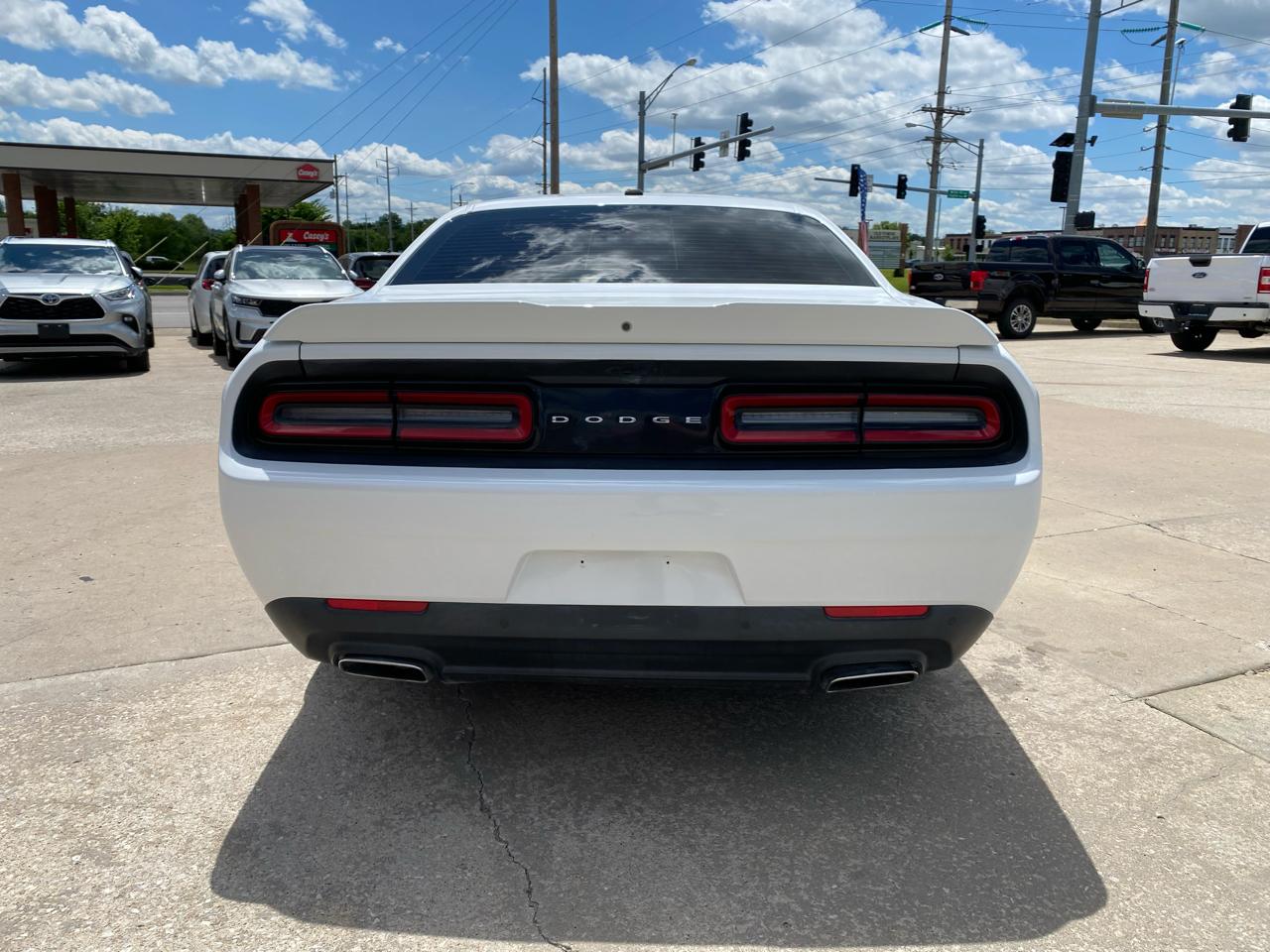 Dodge Challenger GT RWD 2022