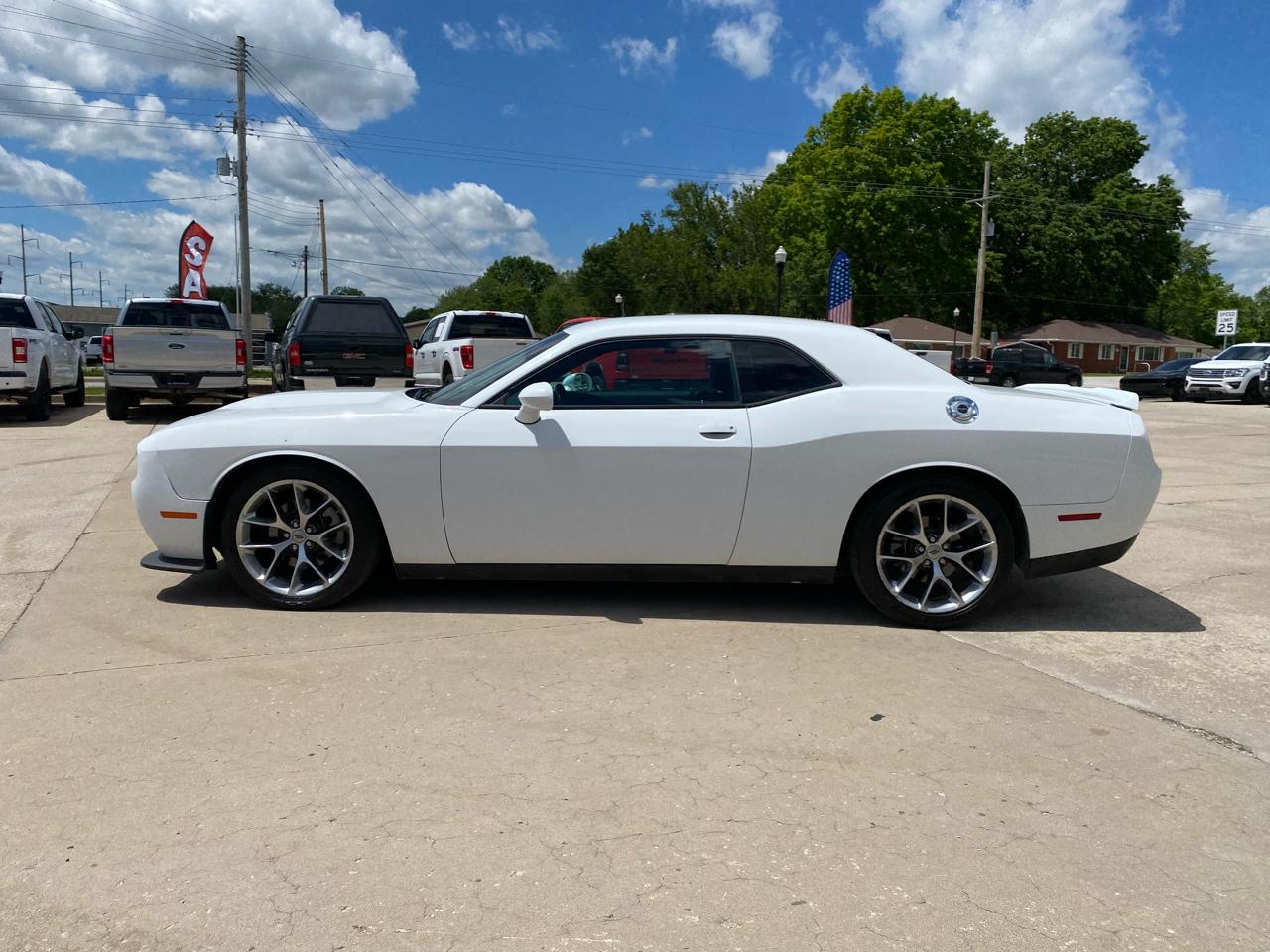 Dodge Challenger GT RWD 2022