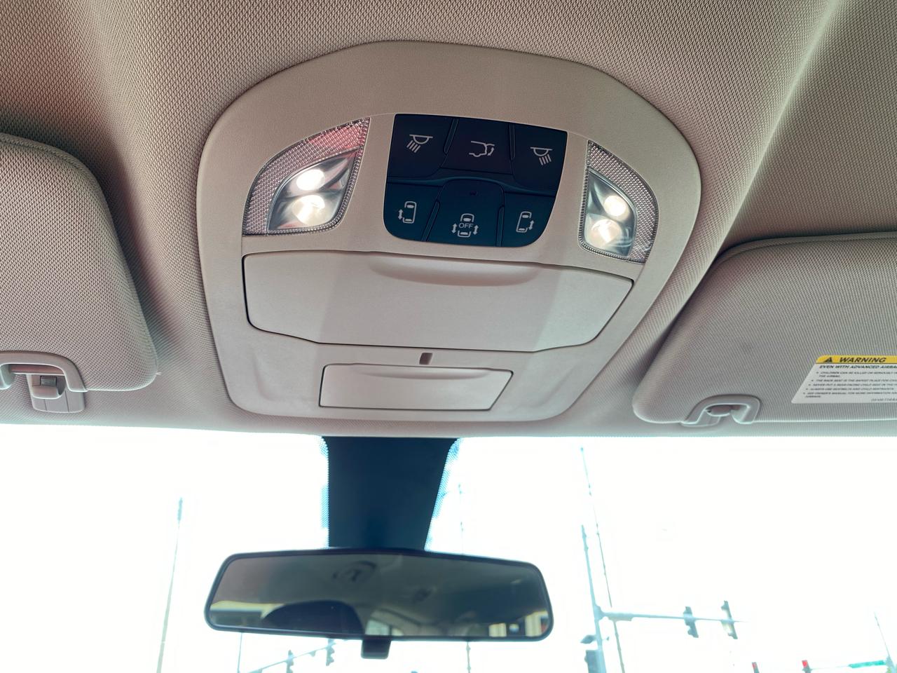 Chrysler Voyager LX FWD 2022