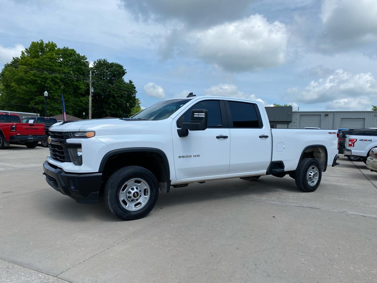 Chevrolet Silverado 2500HD 4WD Crew Cab 172" Work Truck 2024