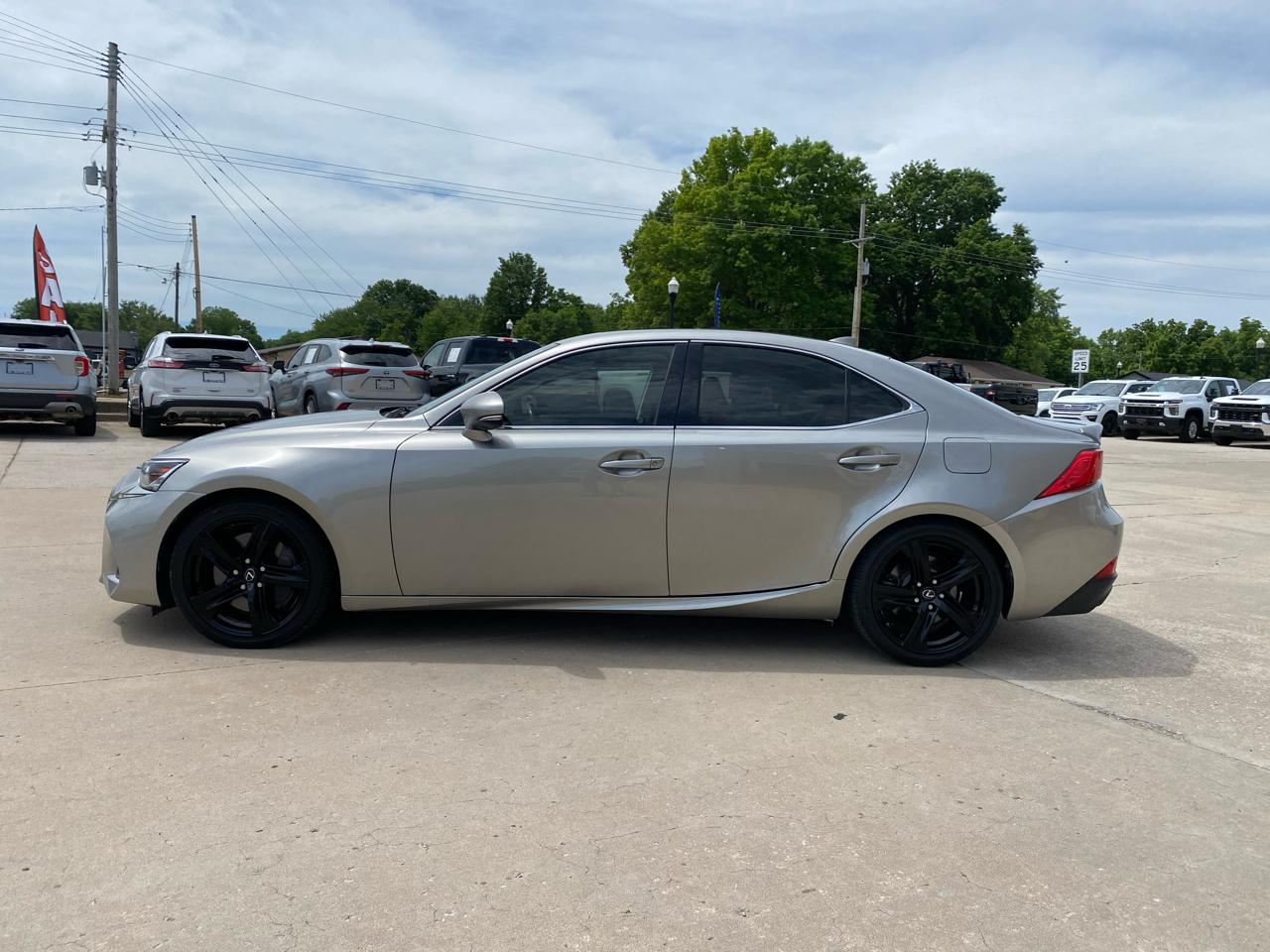 Lexus IS IS 300 AWD 2018