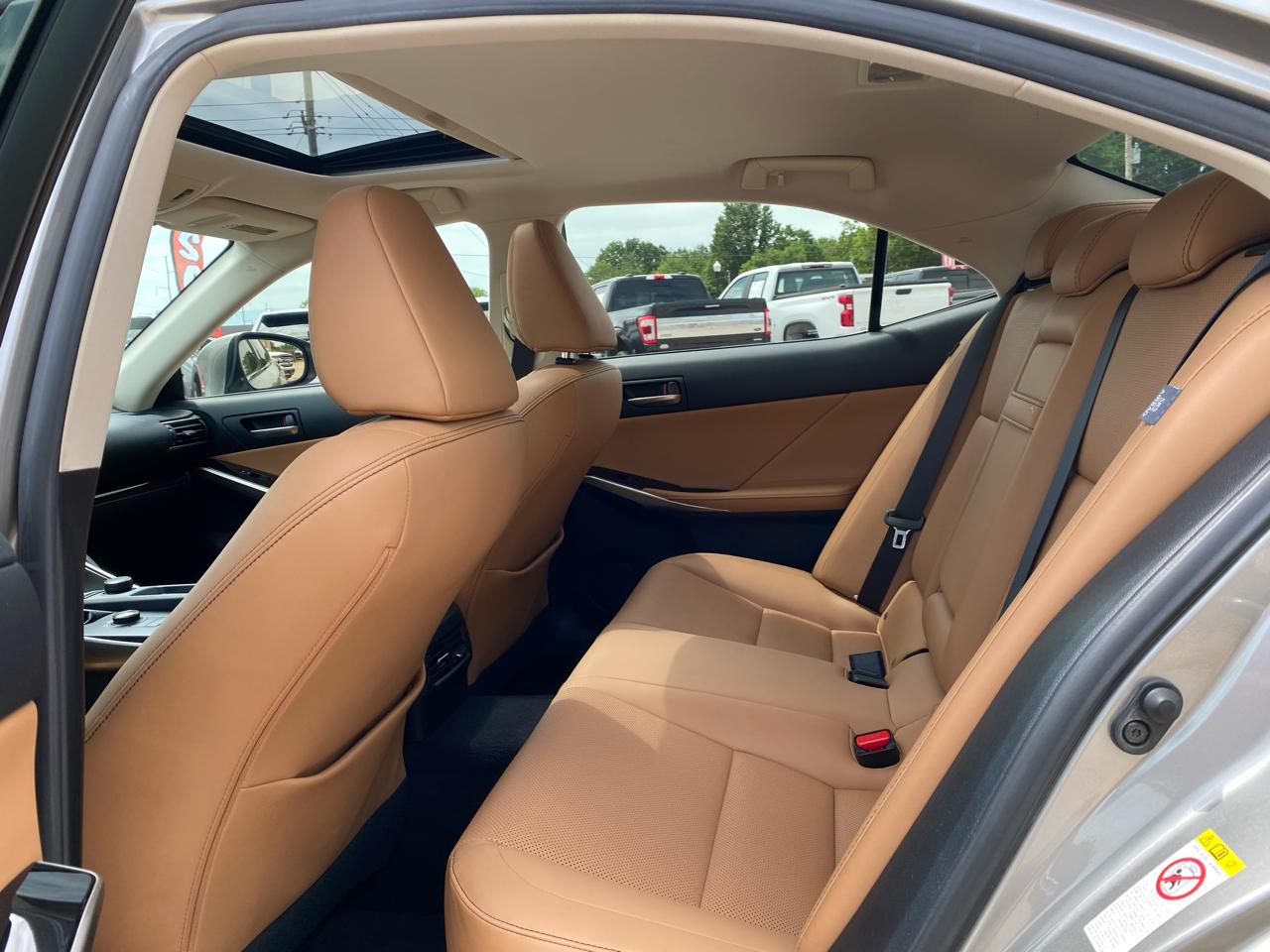 Lexus IS IS 300 AWD 2018